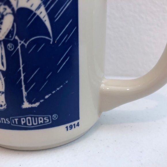 NEW 4 Vintage Morton Salt Umbrella Girl Coffee Cups When it Rains it Pours Mugs - Picture 11 of 14